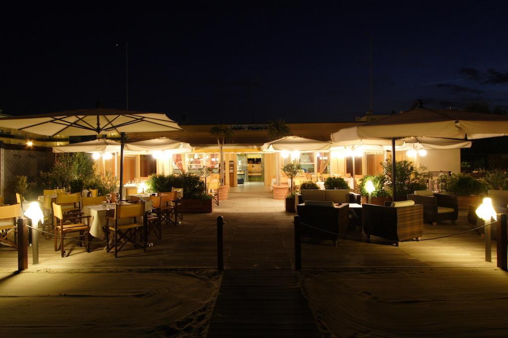 Hotel Globus Cesenatico Dış mekan fotoğraf