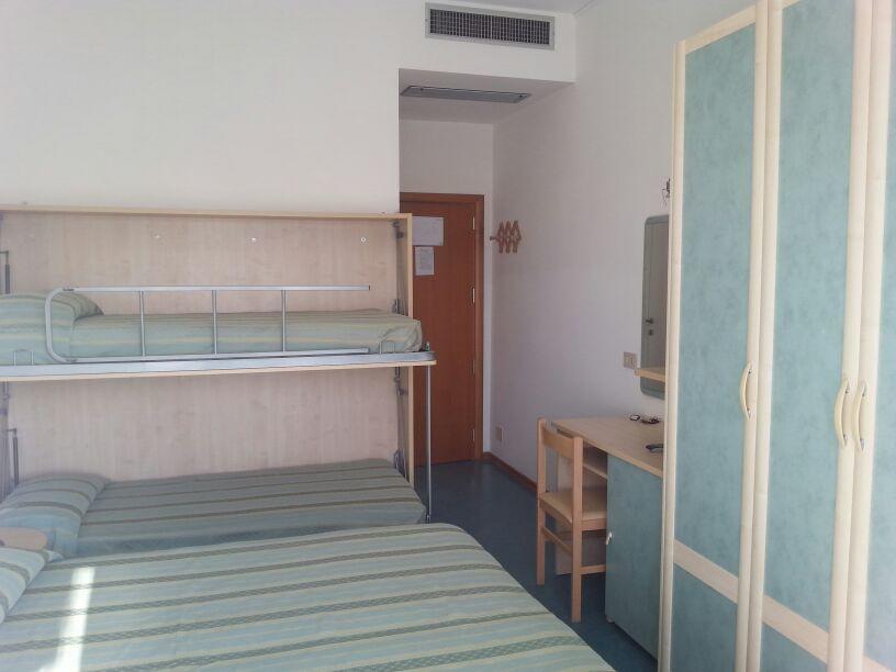 Hotel Globus Cesenatico Oda fotoğraf